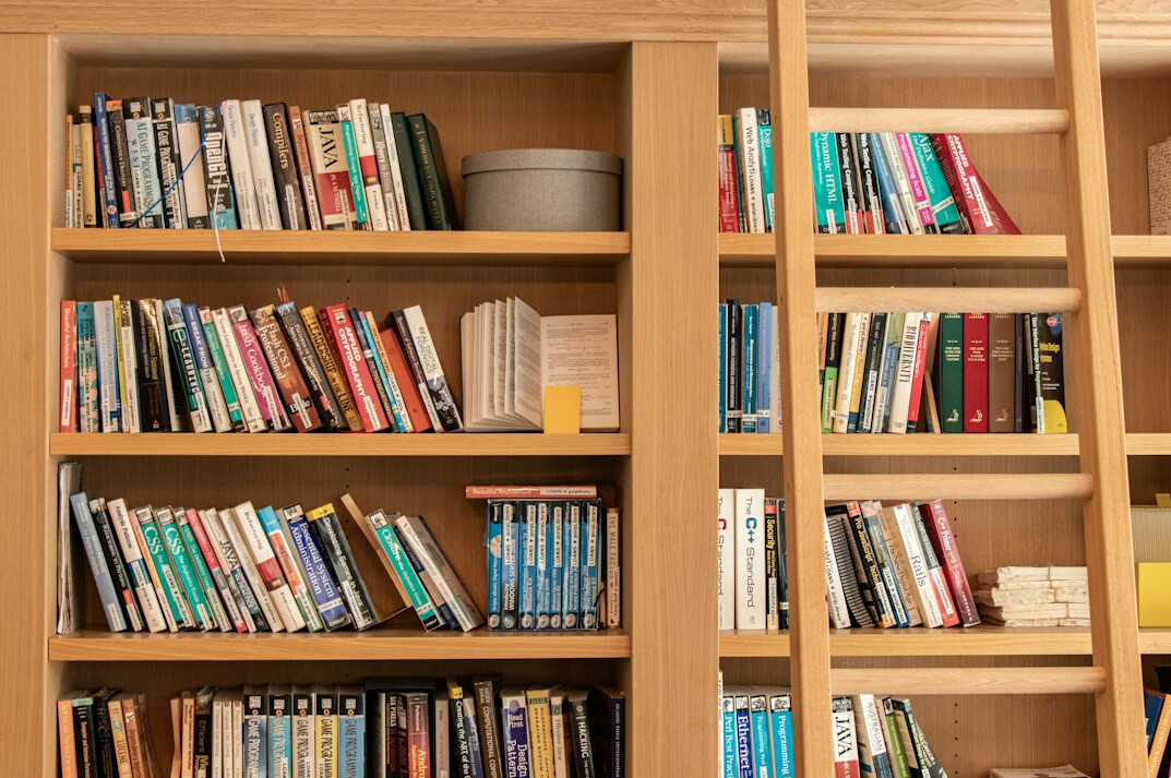 bookshelf with mystery novels